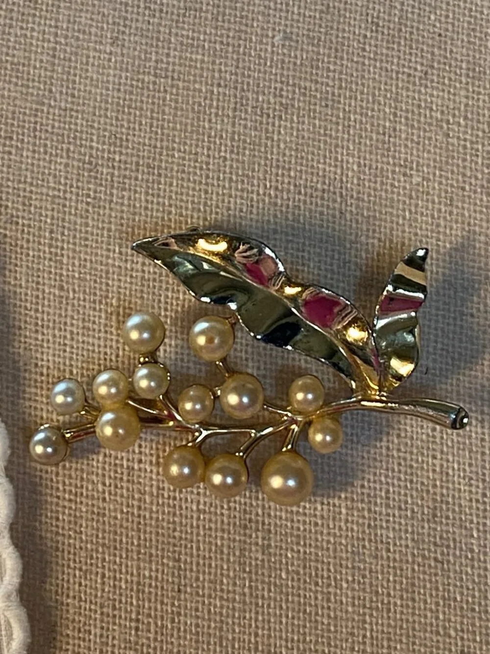 Mid-Century Marvella Botanical Sprig Faux Pearl & Gold-tone Brooch Pin